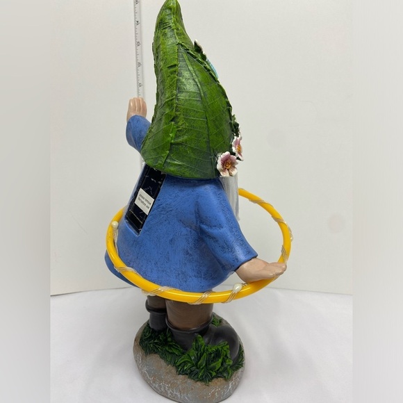 Light Up Hoola Hoop Garden Gnome 🏡🌻🌺🧚‍♀️ - Picture 8 of 9